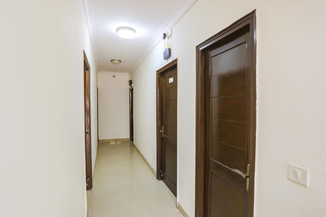 Fabexpress Jpm Harshdeep Hotel Ню Делхи Екстериор снимка